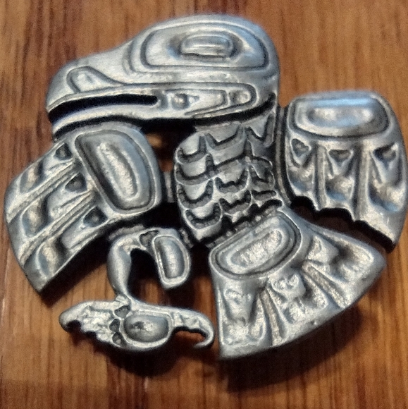 Native American eagle brooch by Wade Baker - Picture 15 of 16